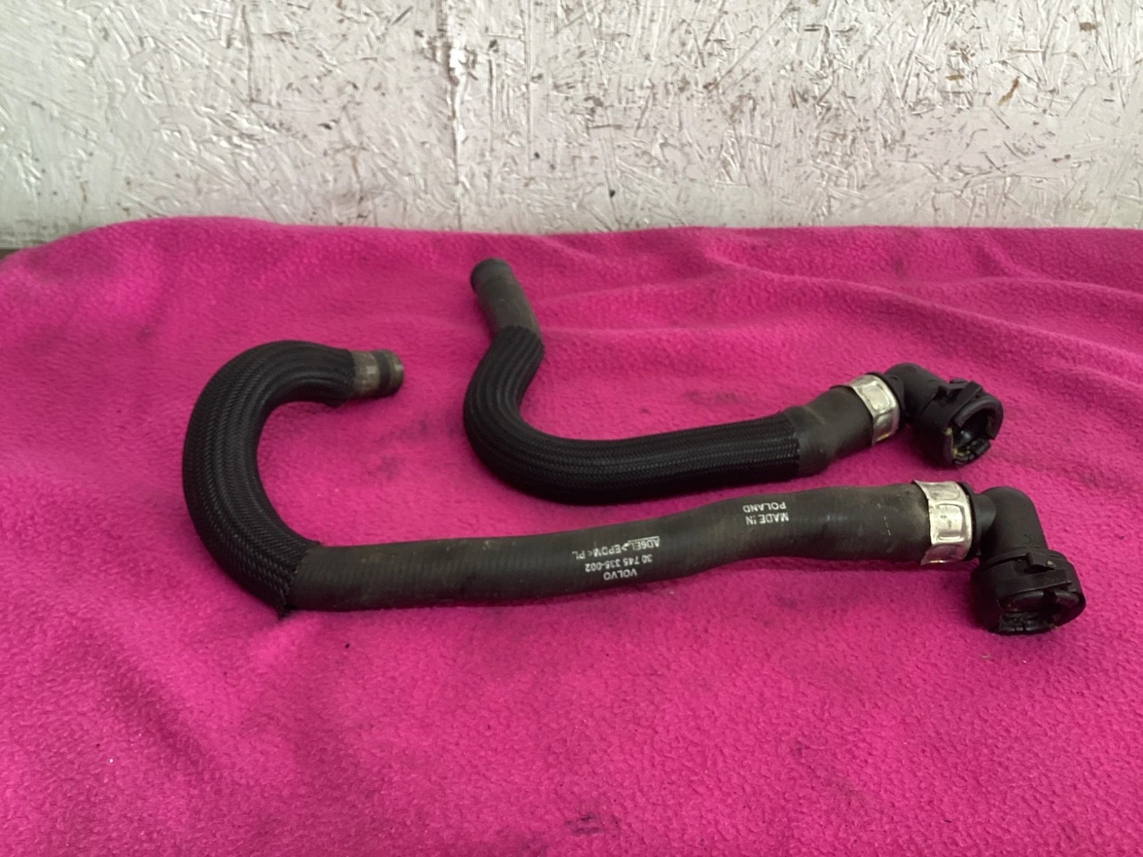 Buy VOLVO 30745335 — OEM Part, Prices from 23.99 GBP | 7zap
