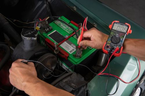 Finding Parasitic Draw: Multimeter, Clamp Meter and Elimination Method