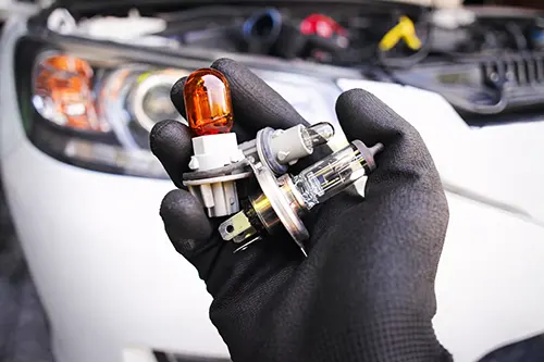 Headlight Bulb Cross-Reference: Fitment Chart for 50 Popular Models (2015–2023)