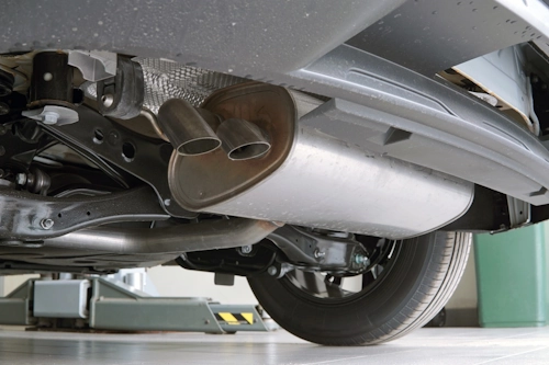 Muffler Replacement: Choosing and Installing a Legal Exhaust for Everyday Cars