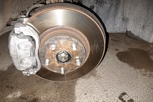Steering Wheel Shakes Only While Braking: Rotor Variation, Wheel Seating, or Hub Rust Face?