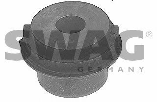10 60 0032 SWAG Wheel Suspension Track Control Arm