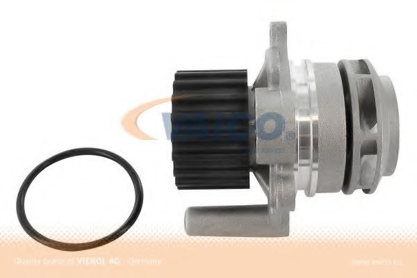 V10-50071 VAICO Water Pump