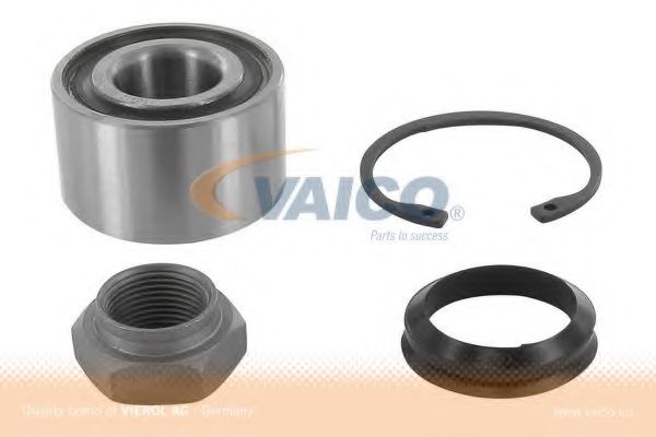 V22-1024 VAICO Wheel Suspension Wheel Bearing Kit