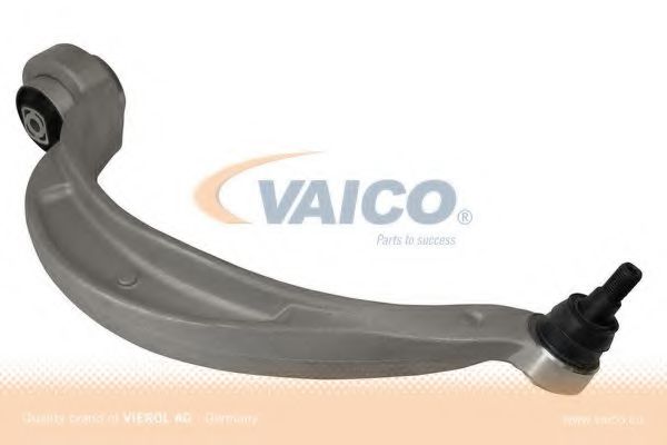V10-2968 VAICO Wheel Suspension Track Control Arm