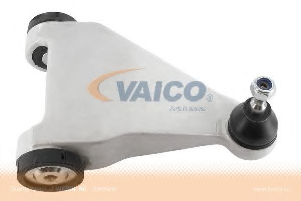 V24-9524 VAICO Track Control Arm
