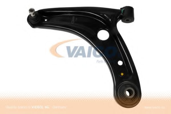 V26-0111 VAICO Wheel Suspension Track Control Arm