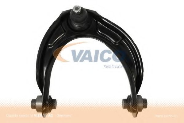 V26-0135 VAICO Wheel Suspension Track Control Arm