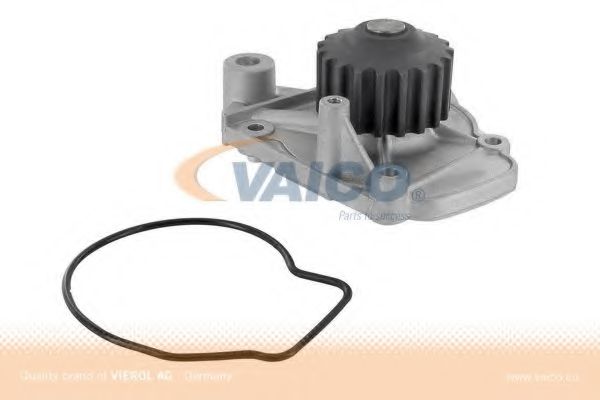 V26-50004 VAICO Cooling System Water Pump