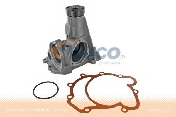 V30-50034 VAICO Cooling System Water Pump