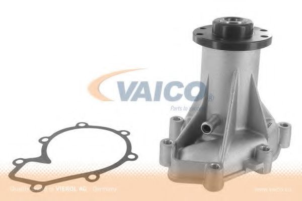 V30-50042 VAICO Water Pump