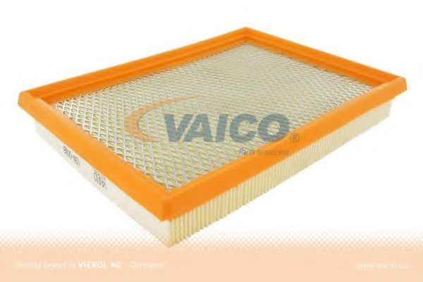 V38-0008 VAICO Air Filter