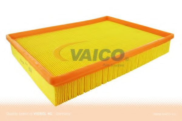 V40-0143 VAICO Air Filter