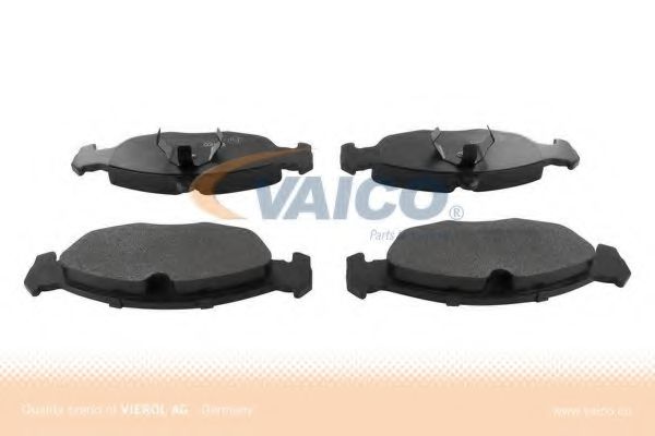 V40-0151-1 VAICO Brake Pad Set, disc brake
