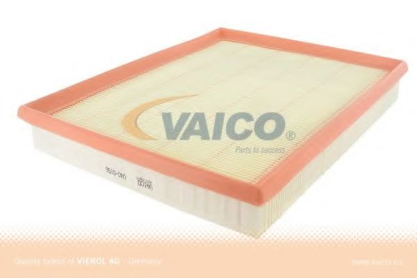 V40-0156 VAICO Система подачи воздуха Воздушный фильтр