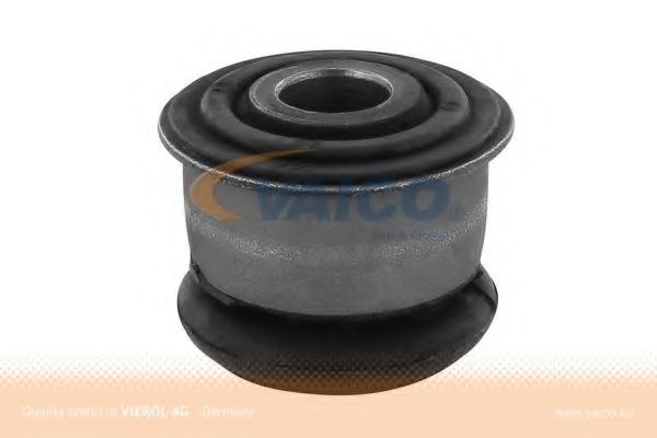 V40-0242 VAICO Mounting, axle bracket