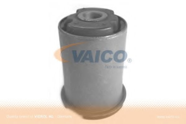 V40-0477 VAICO Mounting, axle bracket