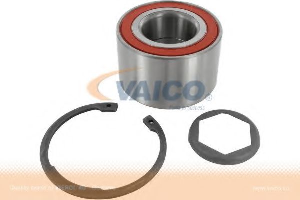 V40-0530 VAICO Wheel Suspension Wheel Bearing Kit