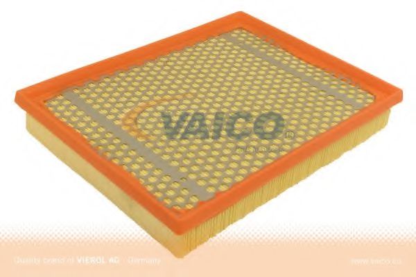 V40-0605 VAICO Air Filter