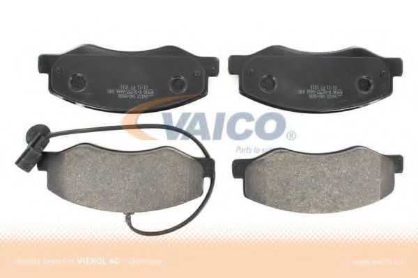 V40-0688 VAICO Brake System Brake Pad Set, disc brake