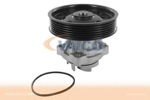 V40-50039 VAICO Cooling System Water Pump