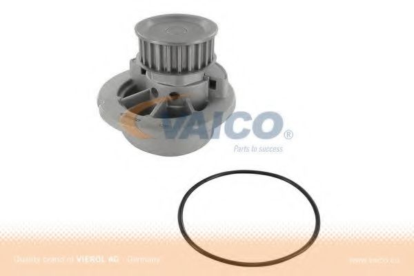 V40-50041 VAICO Cooling System Water Pump