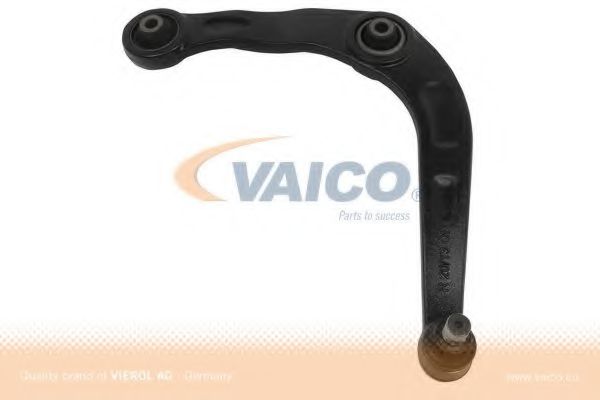 V42-0032 VAICO Wheel Suspension Track Control Arm