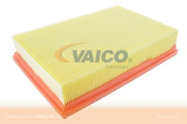 V42-0043 VAICO Air Filter