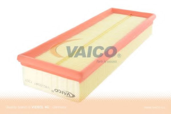 V42-0047 VAICO Air Filter