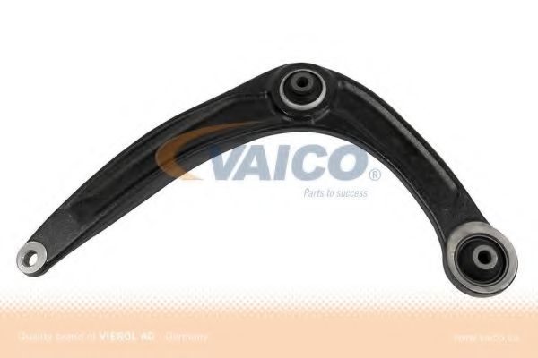 V42-0124 VAICO Wheel Suspension Track Control Arm