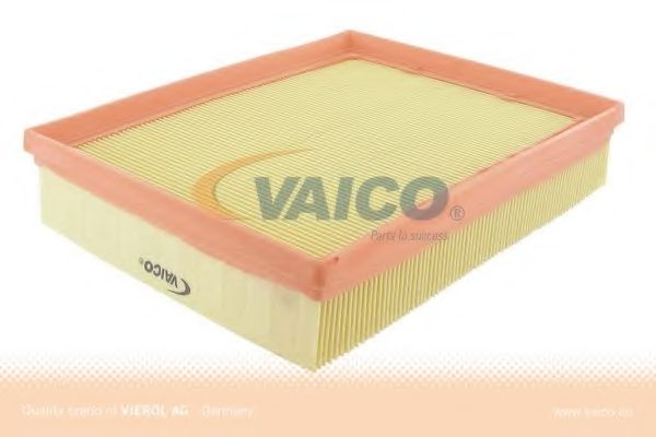 V42-0260 VAICO Air Filter