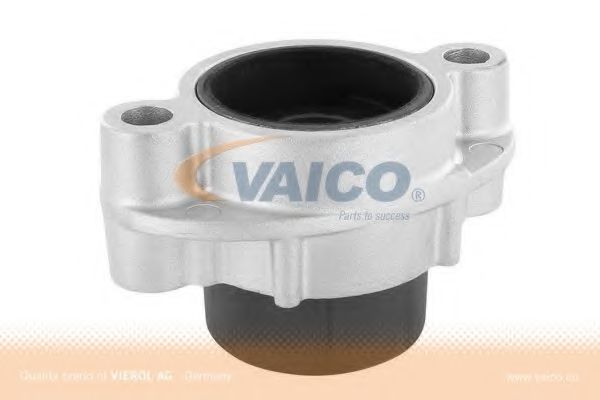 V46-0229 VAICO Wheel Suspension Control Arm-/Trailing Arm Bush
