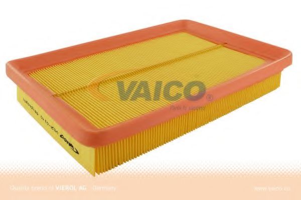 V52-0140 VAICO Air Filter