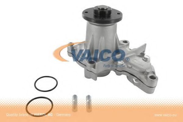 V70-50021 VAICO Water Pump