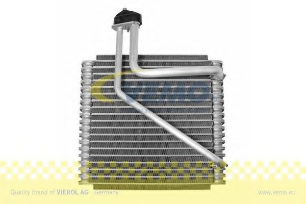 V10-65-0015 VEMO Air Conditioning Evaporator, air conditioning