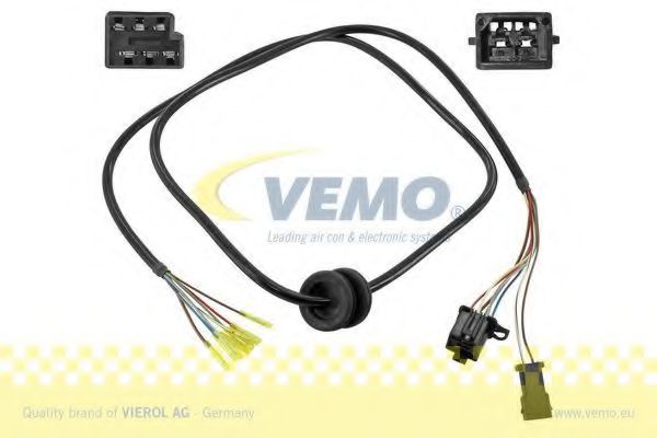 V10-83-0004 VEMO Lights Repair Set, harness
