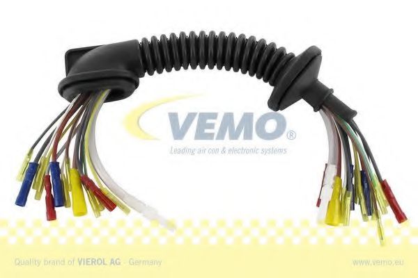V24-83-0011 VEMO Lights Repair Set, harness