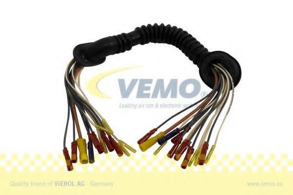 V10-83-0072 VEMO Lights Repair Set, harness