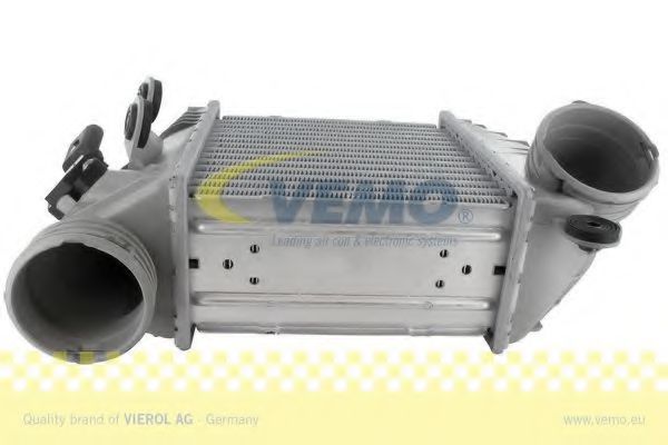V15-60-6033 VEMO Air Supply Intercooler, charger
