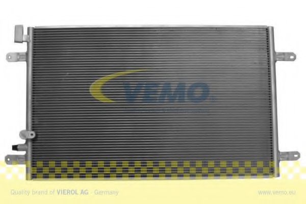 V15-62-1034 VEMO Condenser, air conditioning