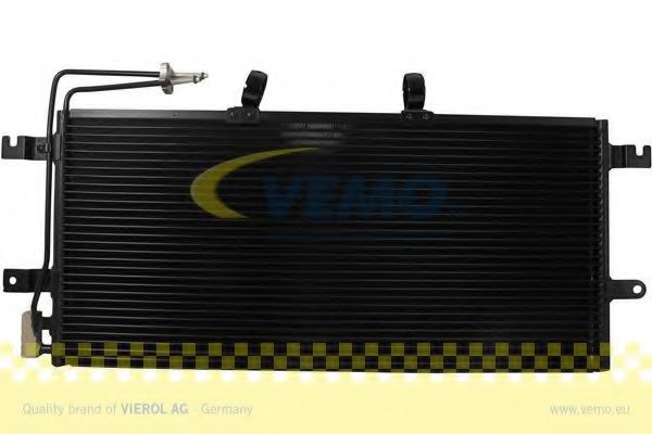 V15-62-1039 VEMO Condenser, air conditioning