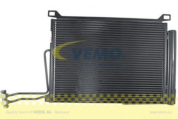 V20-62-1023 VEMO Condenser, air conditioning