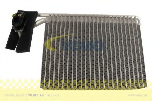 V20-65-0008 VEMO Air Conditioning Evaporator, air conditioning