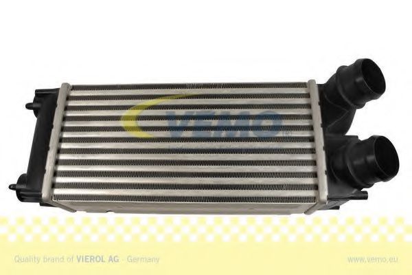 V22-60-0009 VEMO Intercooler, charger