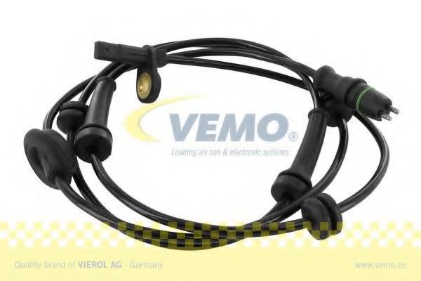 V24-72-0120 VEMO Sensor, wheel speed