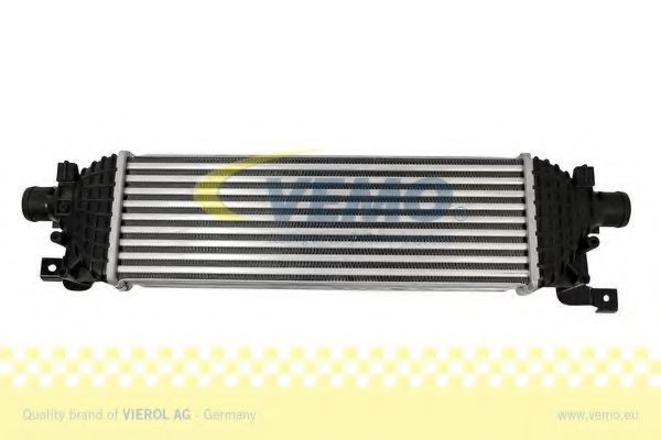 V25-60-0002 VEMO Intercooler, charger