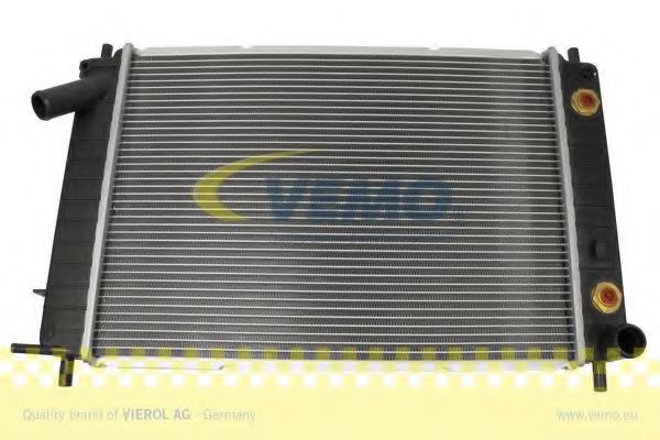 V25-60-0017 VEMO Cooling System Radiator, engine cooling