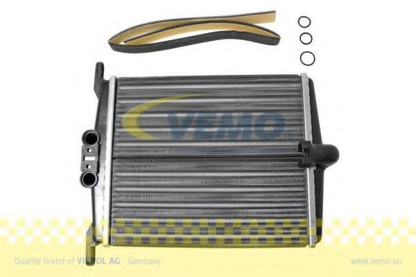 V30-61-0005 VEMO Heat Exchanger, interior heating
