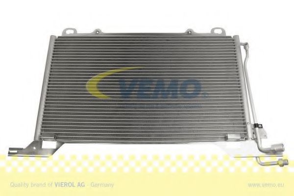 V30-62-1026 VEMO Condenser, air conditioning