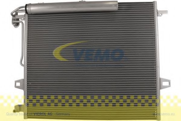 V30-62-1047 VEMO Condenser, air conditioning